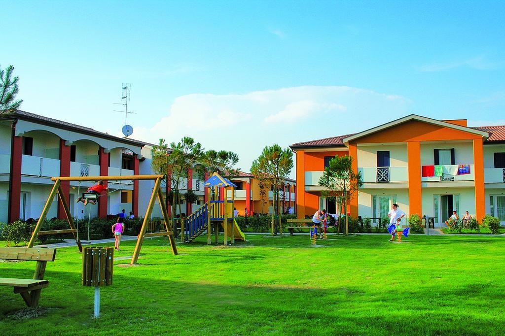 Villaggio Ai Pini Duna Verde Exterior photo